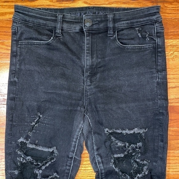 AMERICAN Eagle Next Level Stretch Distressed Ripped Goth Black Jeans 10 Short - Picture 3 of 16